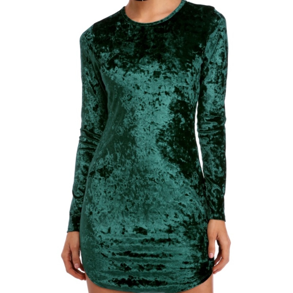 green velvet bodycon dress